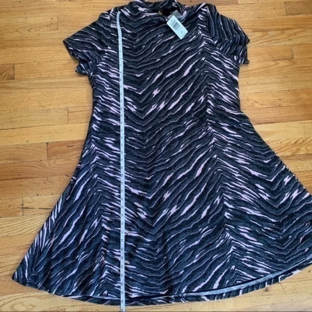 NWT Torrid size 2 pink and gray zebra dress